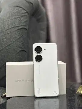 ASUS ZENFONE 10 5G 8/128GB SNAPDRAGON 8 GEN 2
