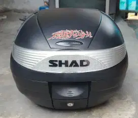 SHAD 29 Top Box
