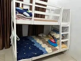 Tempat tidur tingkat