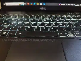 Laptop Fujitsu U9310, i7 gen 10