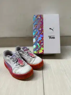 Sepatu Casual Anak Puma edisi Trolls / Sepatu Sekolah dan Olahraga