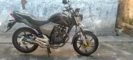 honda megapro mono 2012