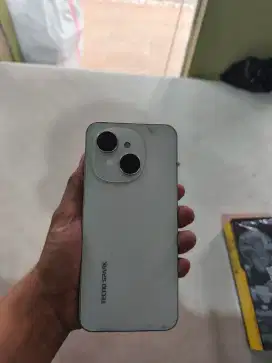 Tecno spark Go 1 4/64