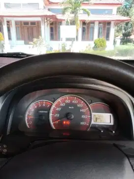 AVANZA 2015 ISTIMEWA