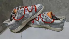 Sepatu bekas Nike dunk off white sz 43
