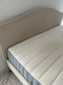 IKEA - Ranjang HAUGA and VALEVAG