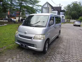 Dijual Minibus Granmax 1300 cc