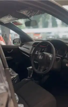 Honda Brio E CVT