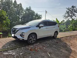 Dijual Nissan Livina, secepatnya