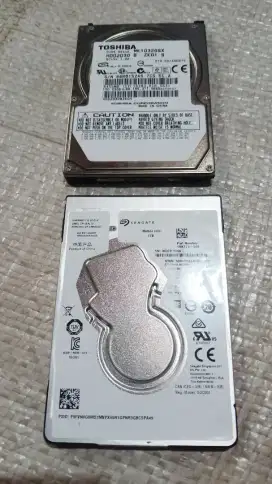 2 unit HDD 1TB / 500GB Siap Pake