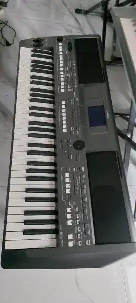 Keyboard yamaha Psr-S 670