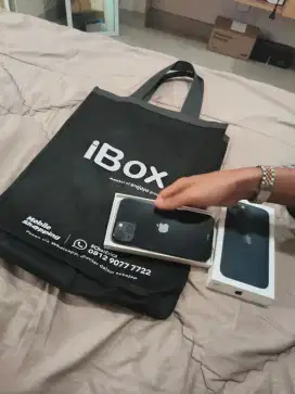 Dijual iPhone 13 like new jual santai