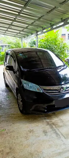 Freed tipe S A/T