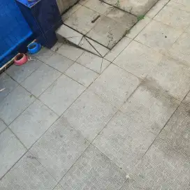 Bobok lantai ini buat benerin pipa