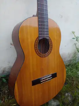 Gitar klasik legend yamaha lawas suara okeee