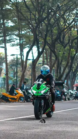 Zx25r mulus km super rendah
