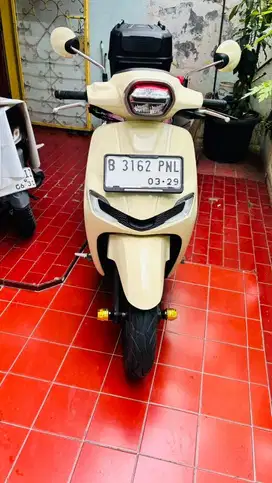 Di jual honda stlyo 2024 bulan 3