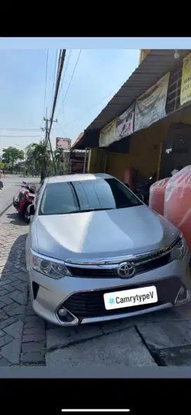 Jual mobil bekas