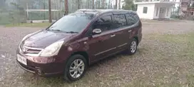 Nissan Grand livina 2011 Bensin