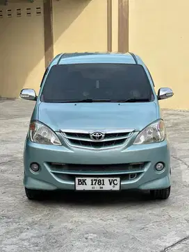 Toyota avanza G manual 2009