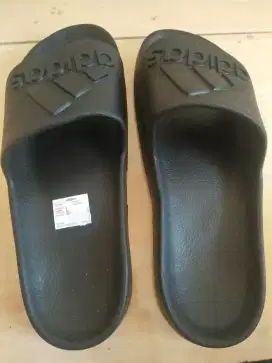 Slop Adidas Original