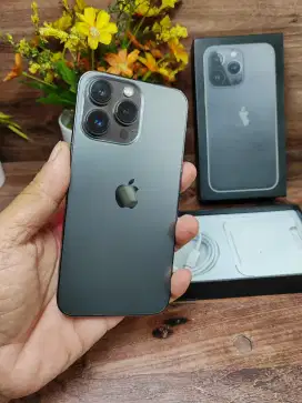 Iphone 13 pro grey 128 gb mulus 95% Hb 81% all operator fulset garansi