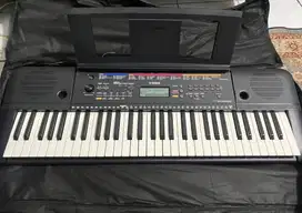 Keyboard Piano Yamaha