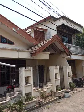 ‼️MURAH,JARANG ADA‼️Rumah 1,5 Lantai diPakis Tirtosari SBY.