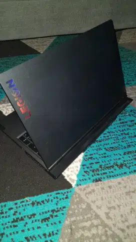 Legion gaming 
Core i7 10750H, ram 16 gb , GTX 1650Ti,SSD 512GB
