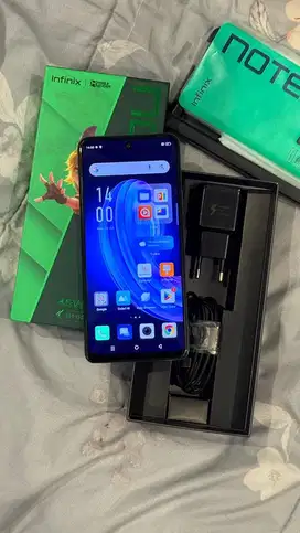 Dijual Infinix Note 30 White 8/256GB Resmi Lengkap