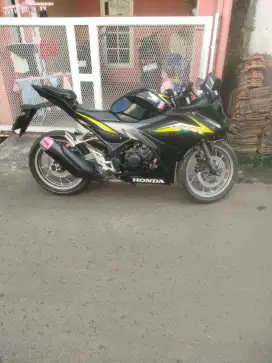 Honda CBR150 full original