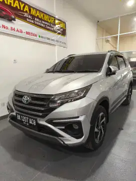 TOYOTA RUSH GR 1.5 A/T