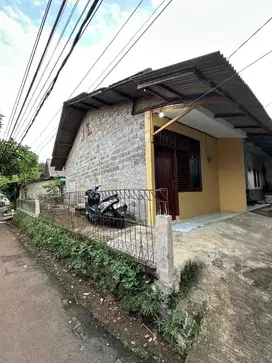 Dijual Rumah di Ciputat Tangerang selatan