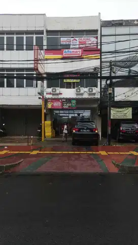 ruko 3 lantai strategis batu tulis raya jakarta pusat
