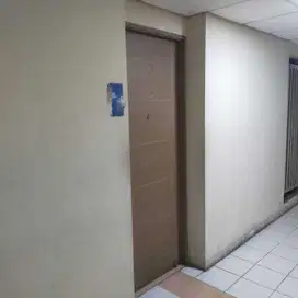 Disewakan/dijual Unit Apartemen Gading Icon view pool  Jakarta Timur