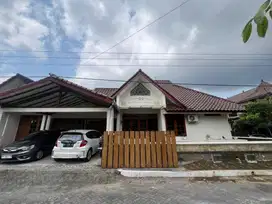 Rumah Dalam Perum Onegate System Siap Huni Dekat UGM Dan UNY