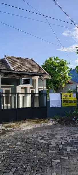 Jual cepat nego sampai deal rumah luas banget area kampus UPN Sby