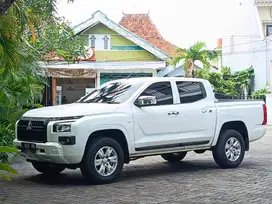 SEWA MOBIL BULANAN DOUBEL CABIN HILUX / TRITON