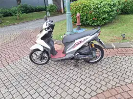 Honda beat tahun 2013 putih pajak panjang
