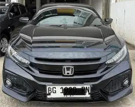 (Odo57Rb)Civic Turbo E Hatchback AT 2017