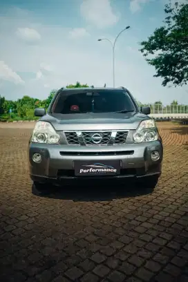 NISAN X-TRAIL 2.0 AT (BENSIN) 2011
