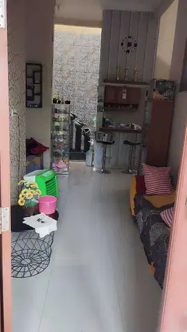 Dijual Rumah turun Harga  Klipang Rumah 3 lantai semi furnish th 2022