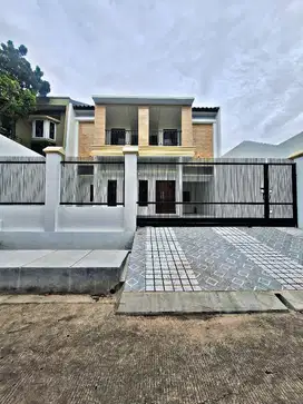 Di Jual Rumah Baru di Bintara Bekasi dalam Komplek