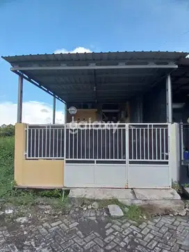 Rumah Minimalis Gunung Anyar