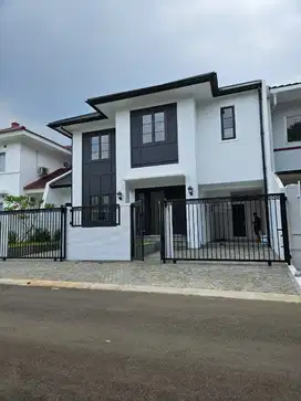 RUMAH CANTIK BRAND NEW DIDALAM CLUSTER BSD CITY