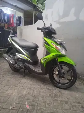 Yamaha Xeon karbu th 2011 original ss lengkap