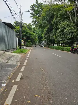 Luas Tanah 300 m2, Hadap Utara, Tanah di Kayu Putih, Jakarta Timur