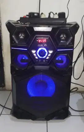 Speaker aktif Karaoke