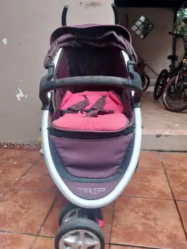 Stroller bekas merk TRIP
