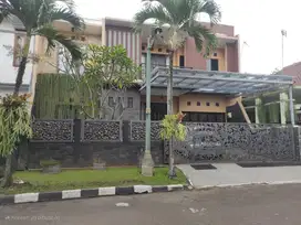Rumah Mewah di Cluster Mainroad Antapani